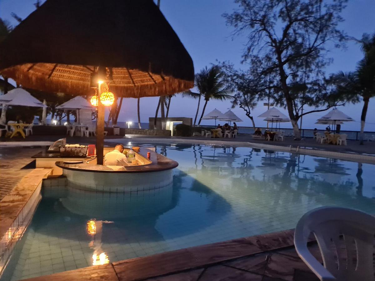 Flat Apt Mobiliado Beira Mar Apartment เฮซิเฟ ภายนอก รูปภาพ